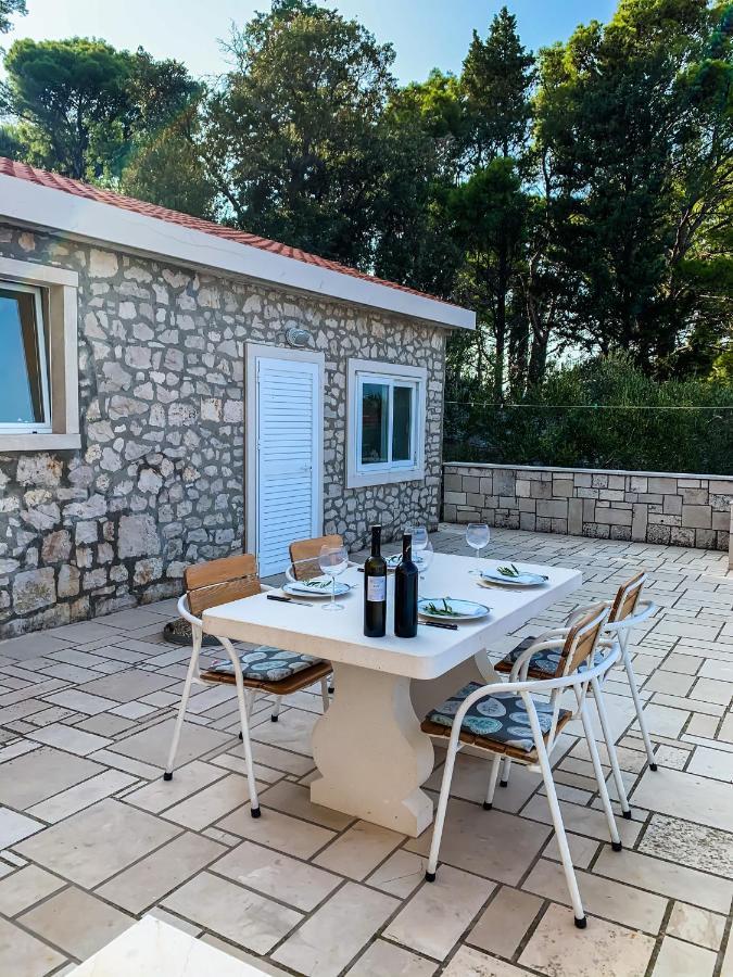 Holiday Home Adriatic لومباردا المظهر الخارجي الصورة