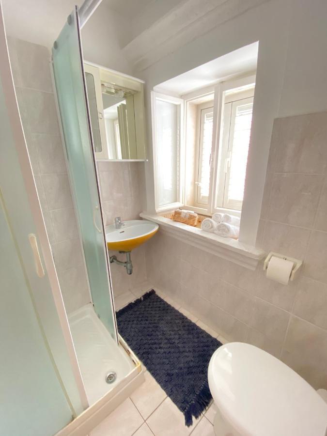 Holiday Home Adriatic لومباردا المظهر الخارجي الصورة